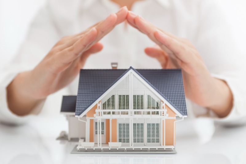 real-estate-insurance-concept